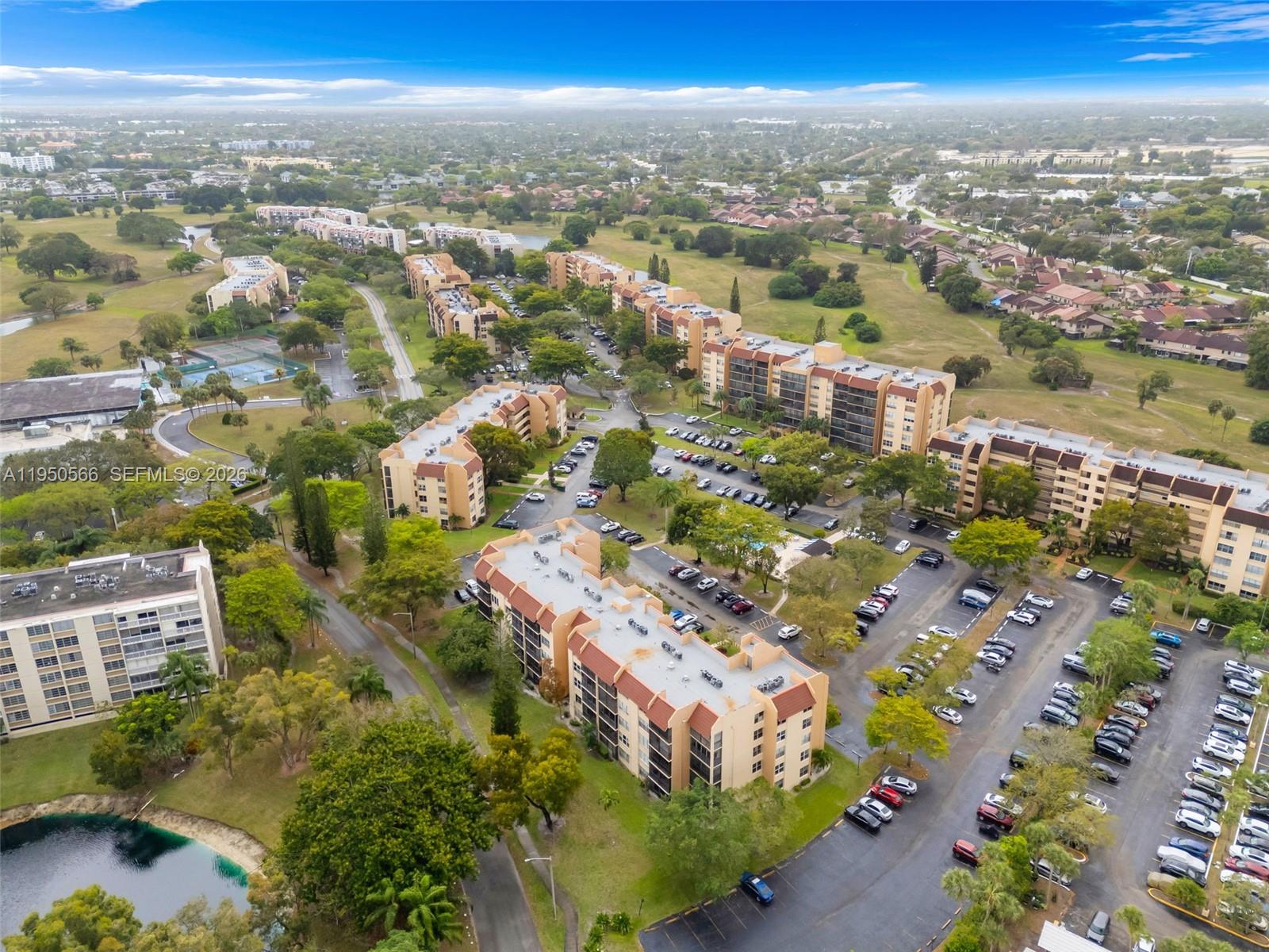 CONDOMINIUM 3 OF ENVIRON - Residential