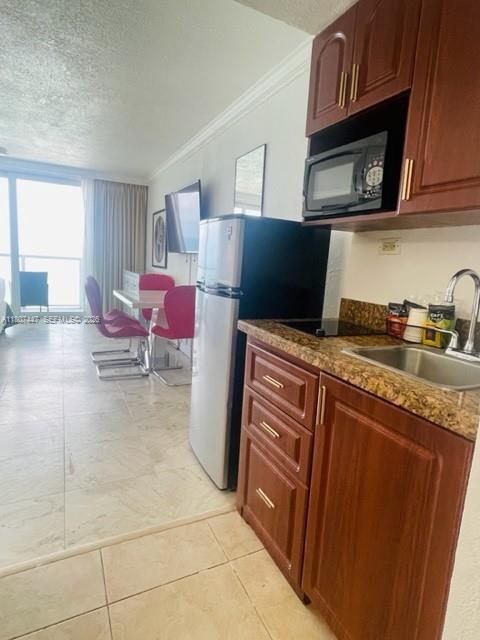 THE AVENTURA BEACH CLUB C - Residential