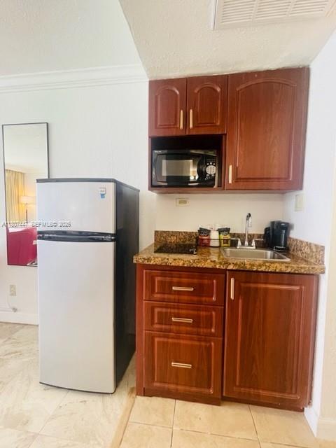 THE AVENTURA BEACH CLUB C - Residential