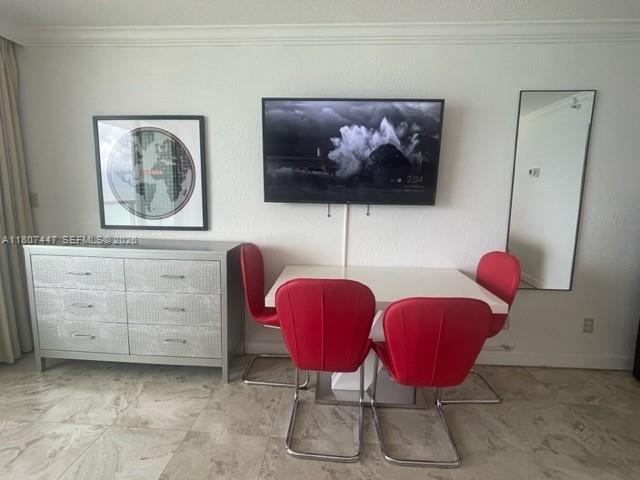 THE AVENTURA BEACH CLUB C - Residential