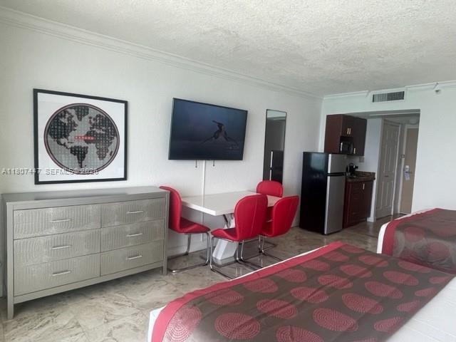 THE AVENTURA BEACH CLUB C - Residential