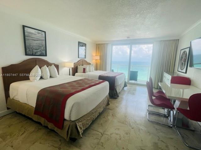 THE AVENTURA BEACH CLUB C - Residential