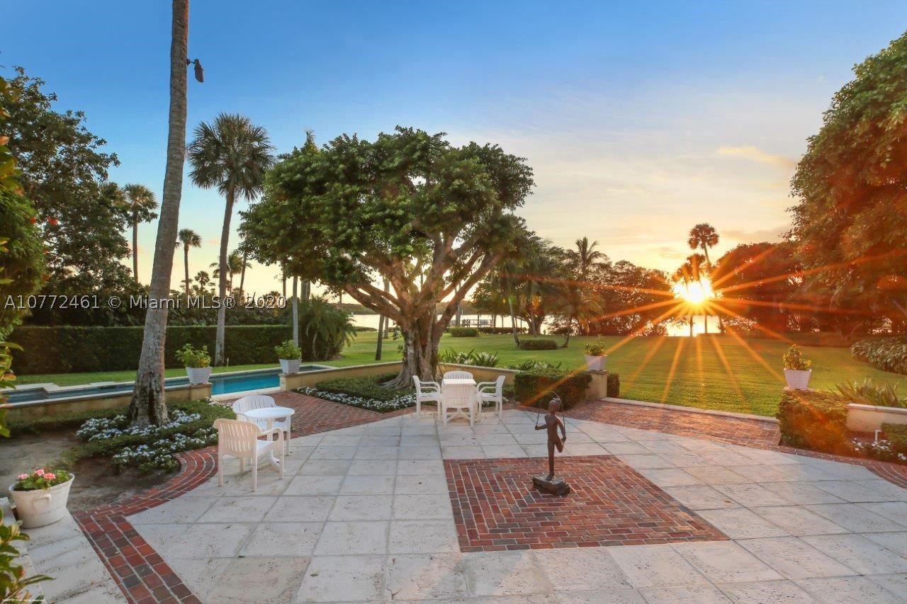 JUPITER ISLAND - Residential