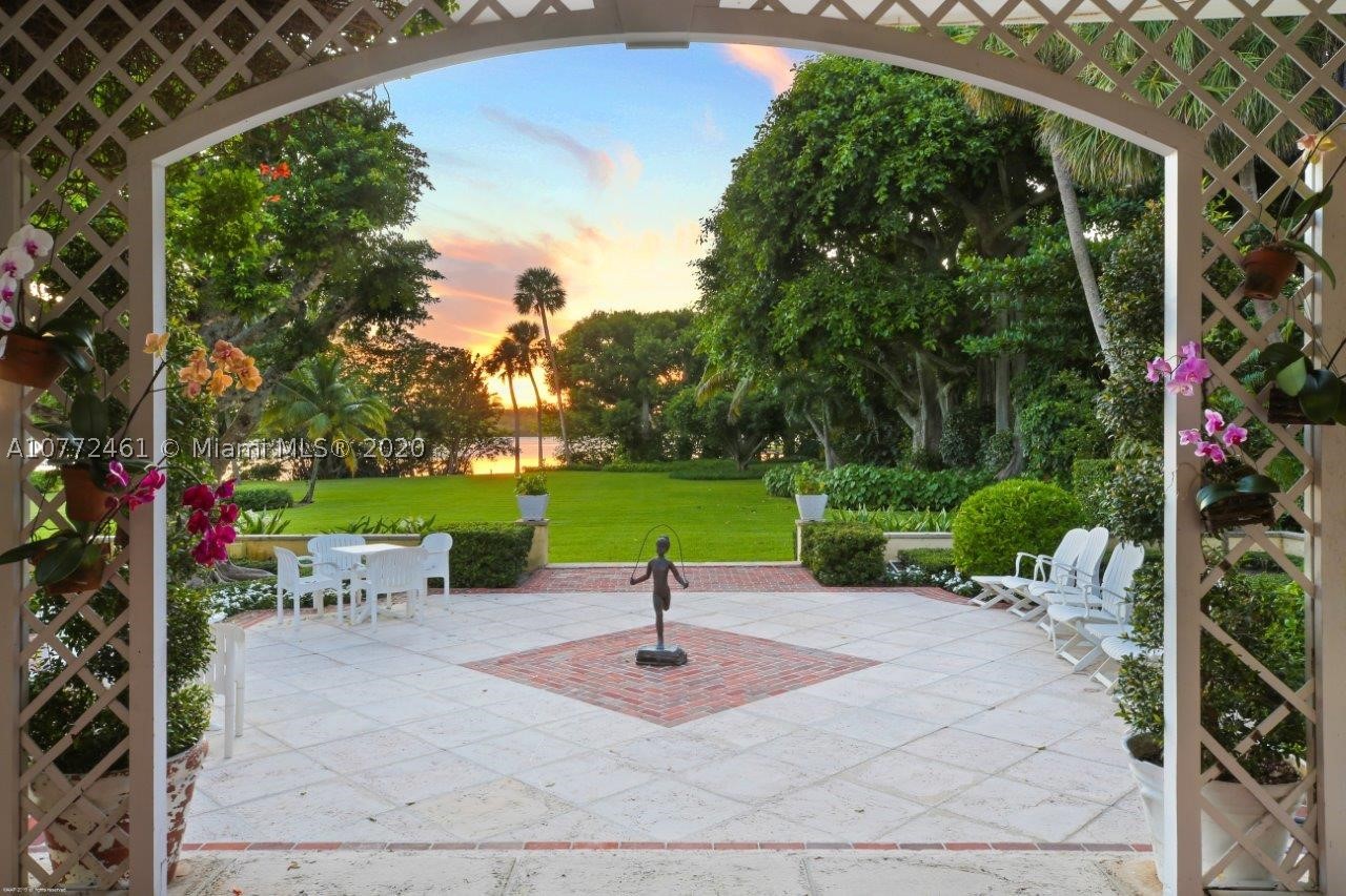 JUPITER ISLAND - Residential
