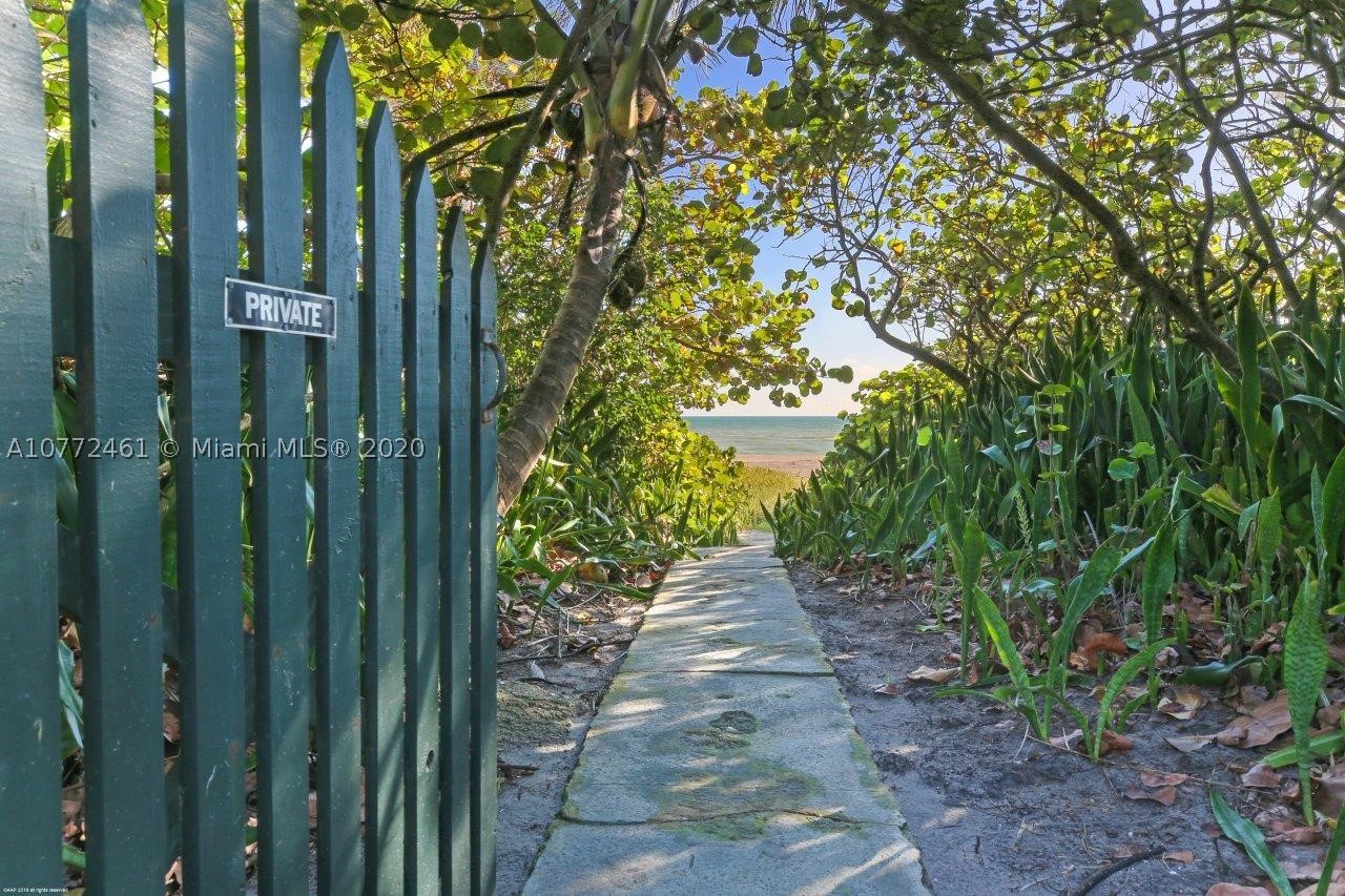 JUPITER ISLAND - Residential