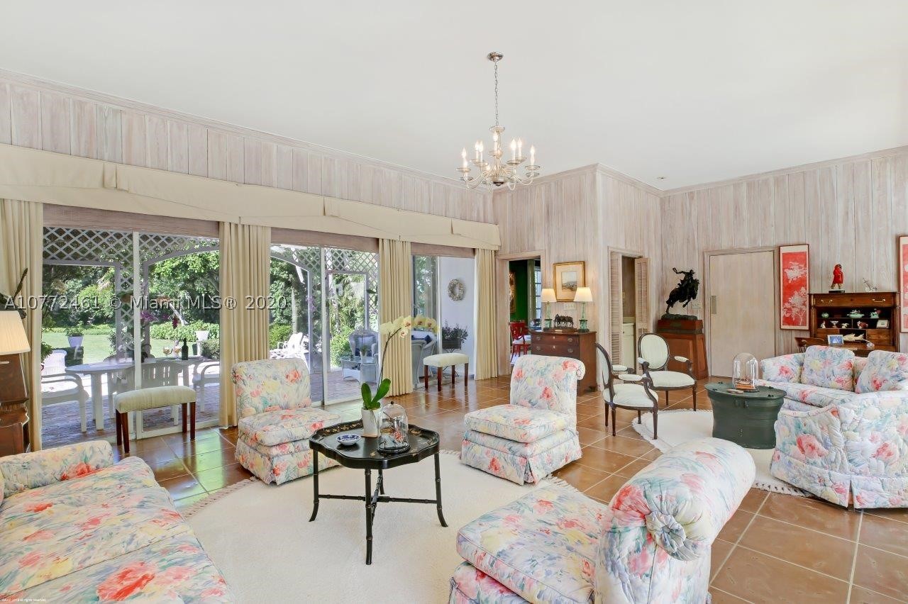 JUPITER ISLAND - Residential