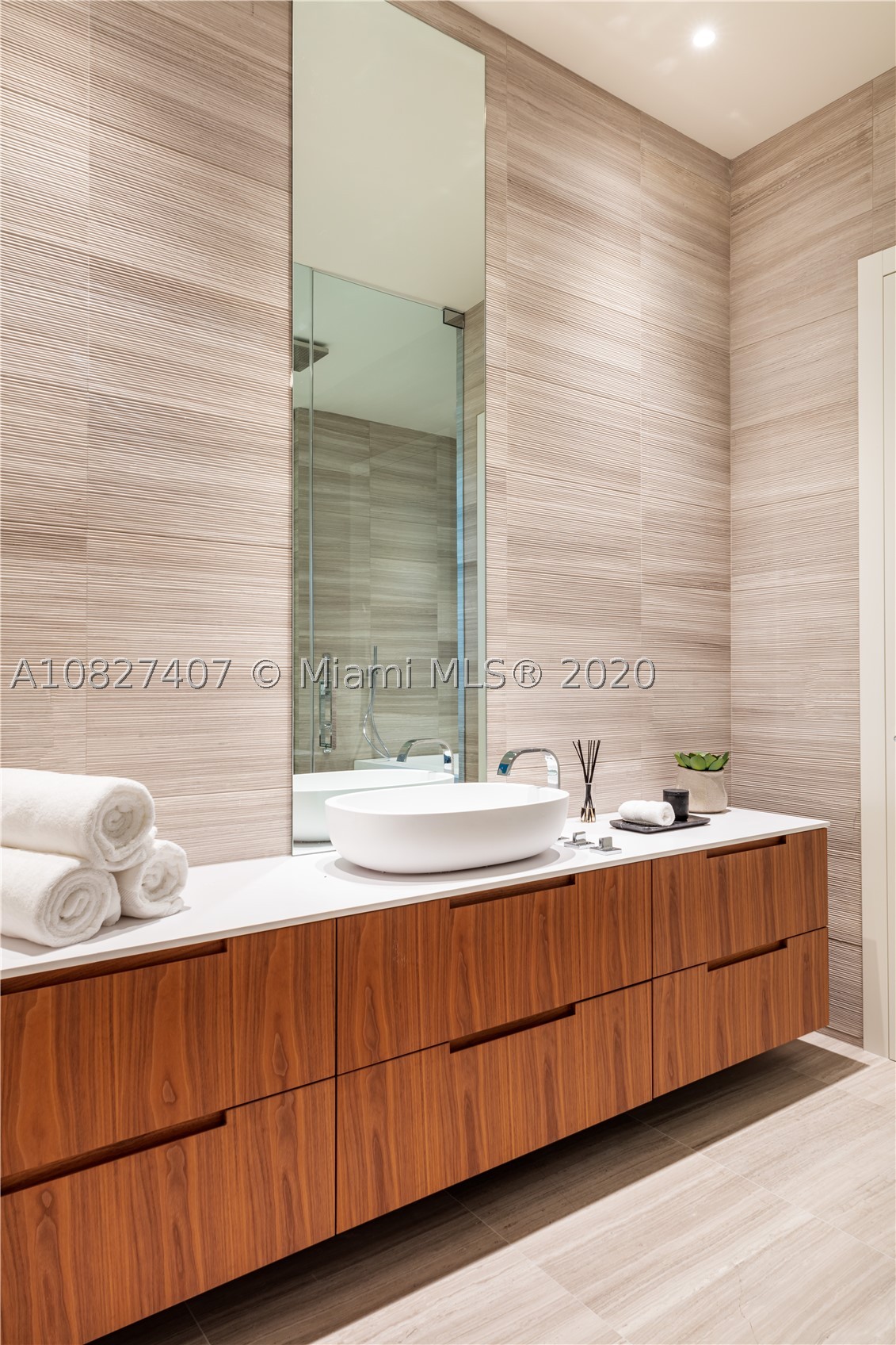 The Ritz-Carlton - Residential