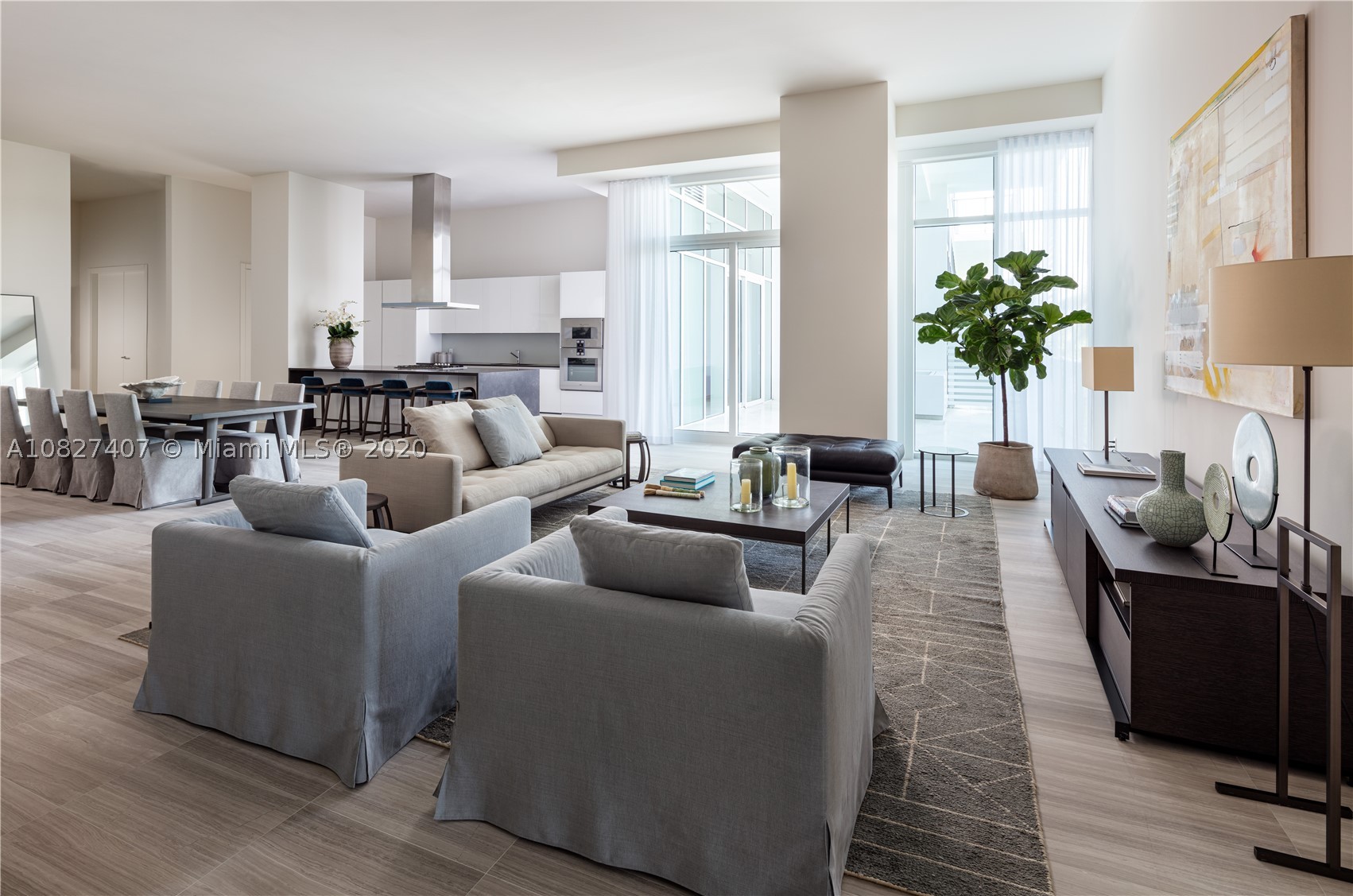 The Ritz-Carlton - Residential
