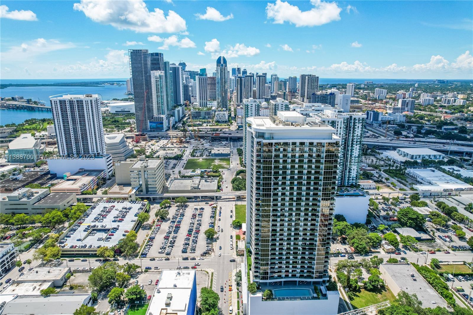 CANVAS CONDO - Residential Lease
