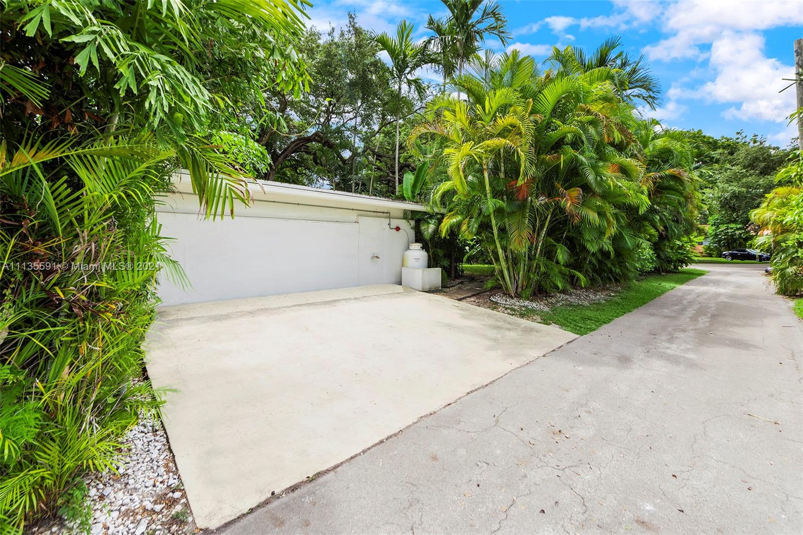 REV PL MIAMI SHORES SEC 8 - Residential Lease