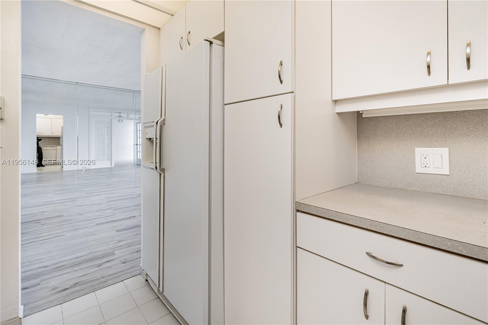 AVENTURA EL DORADO CONDO - Residential