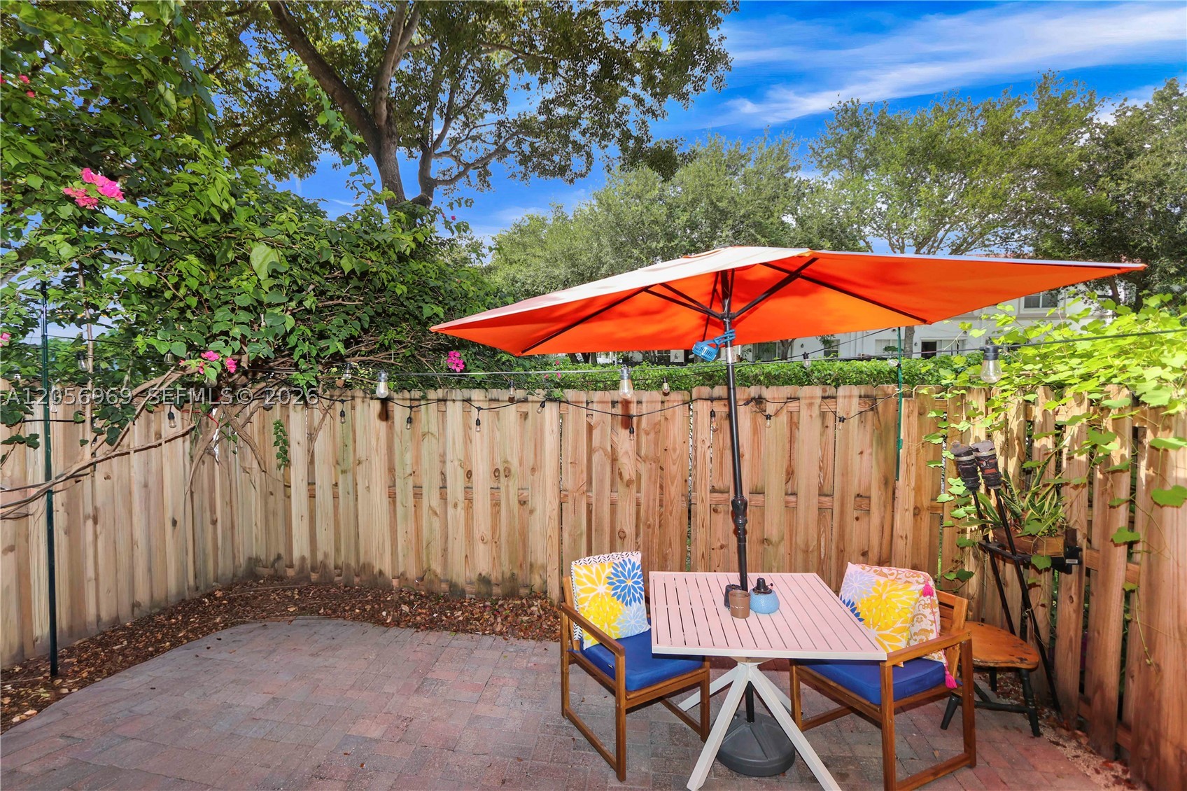 LEEWARD AT ISLANDS AT DOR - Residential