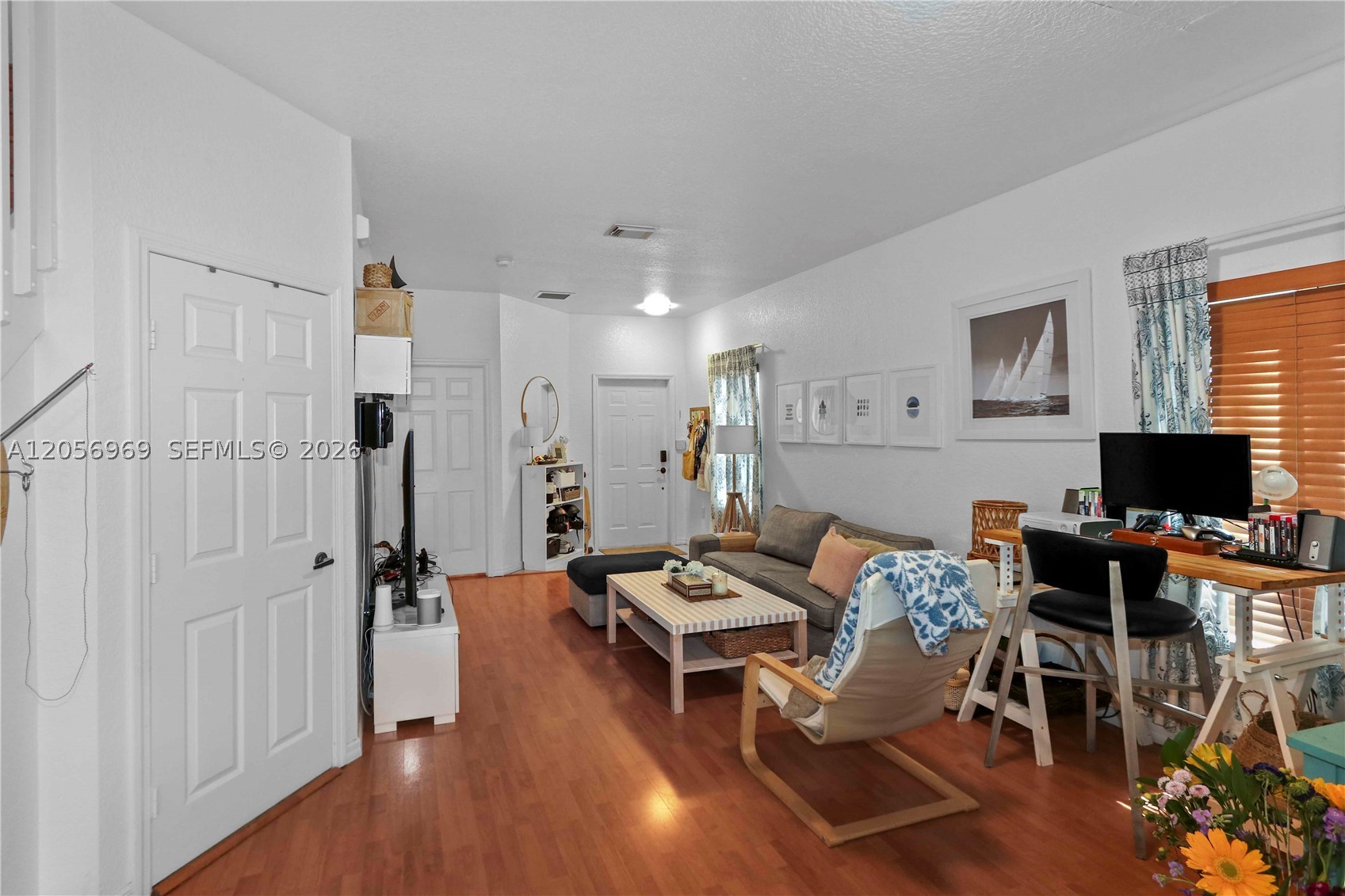 LEEWARD AT ISLANDS AT DOR - Residential