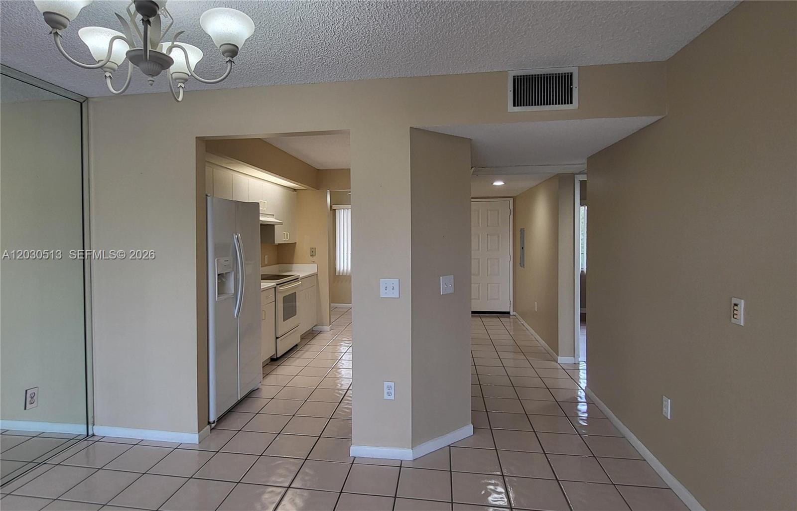 SUFFOLK AT CENTURY VILLAG - Residential Lease