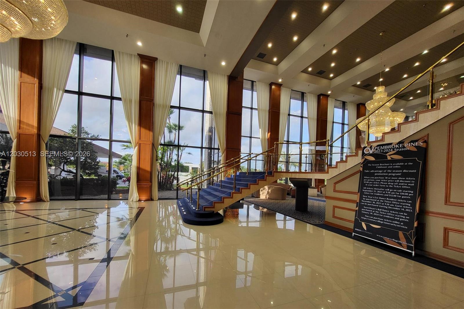 SUFFOLK AT CENTURY VILLAG - Residential Lease