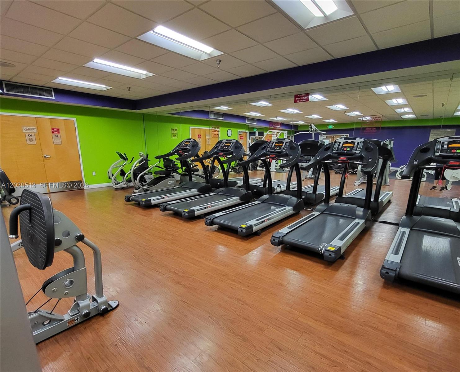 SUFFOLK AT CENTURY VILLAG - Residential Lease