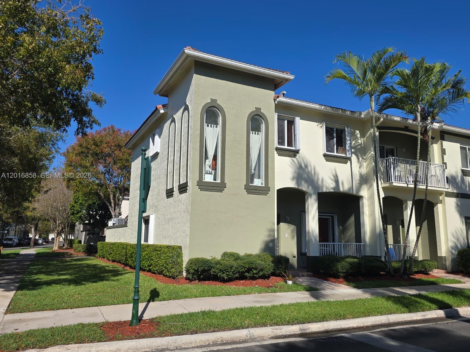 TOWNGATE NORTH - Residential