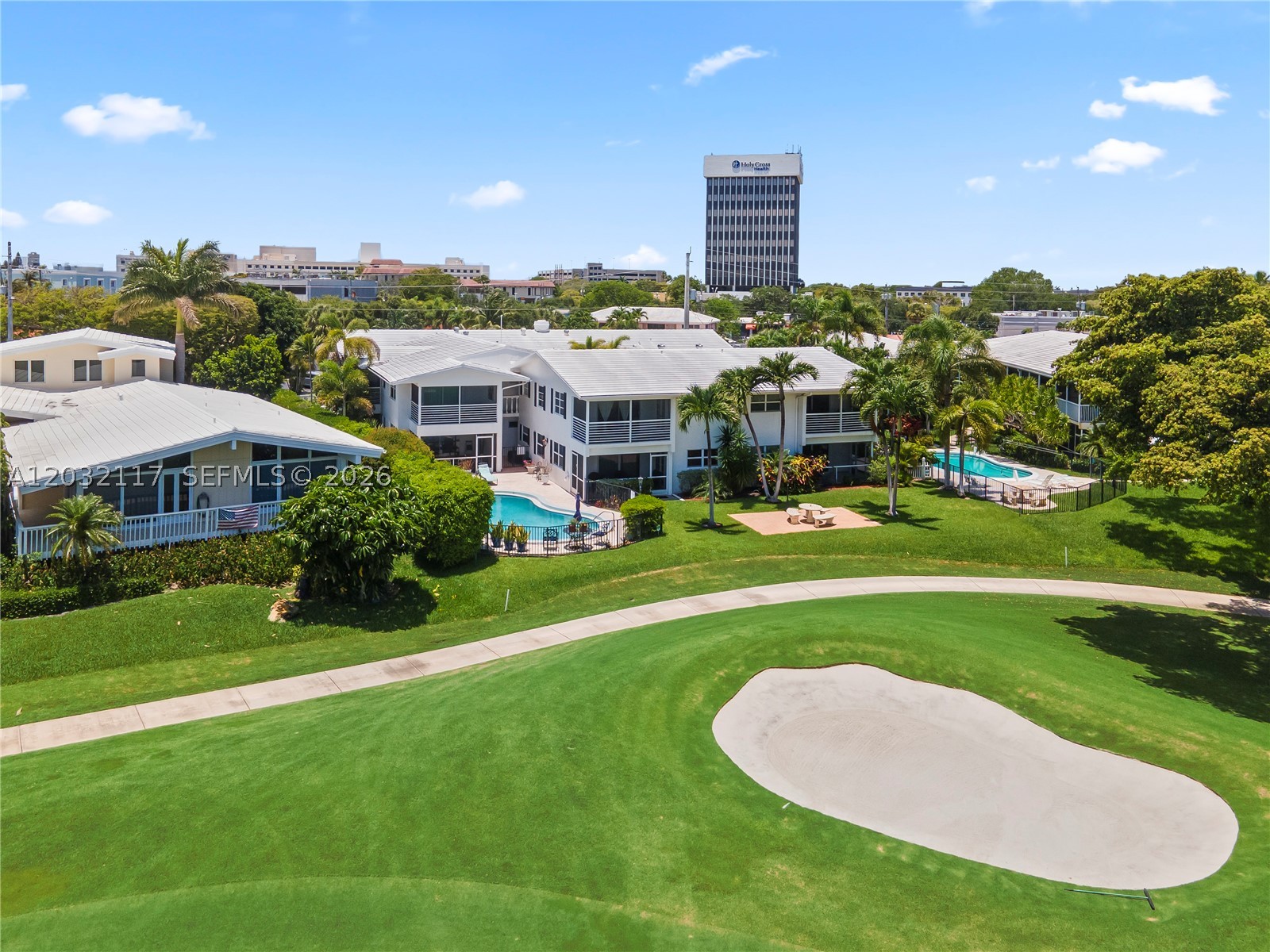 COLONIAL CONDO - Residential