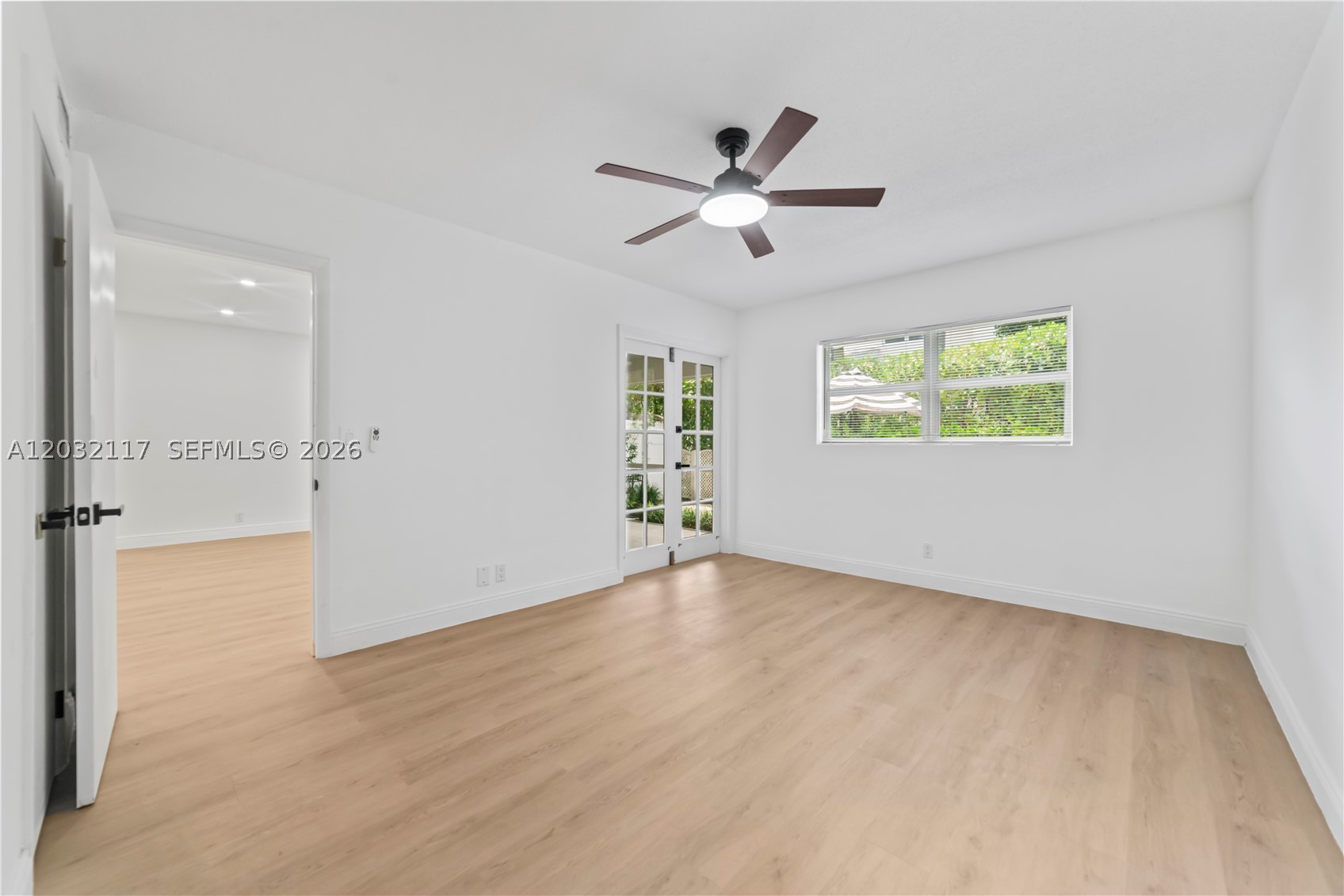 COLONIAL CONDO - Residential