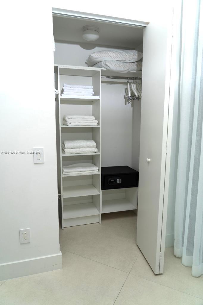 4111 SOUTH OCEAN DRIVE CO - Residential