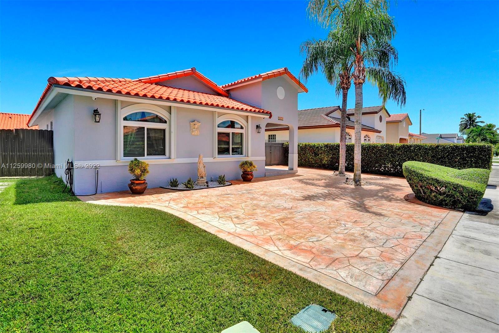 VILLA SEVILLA - Residential