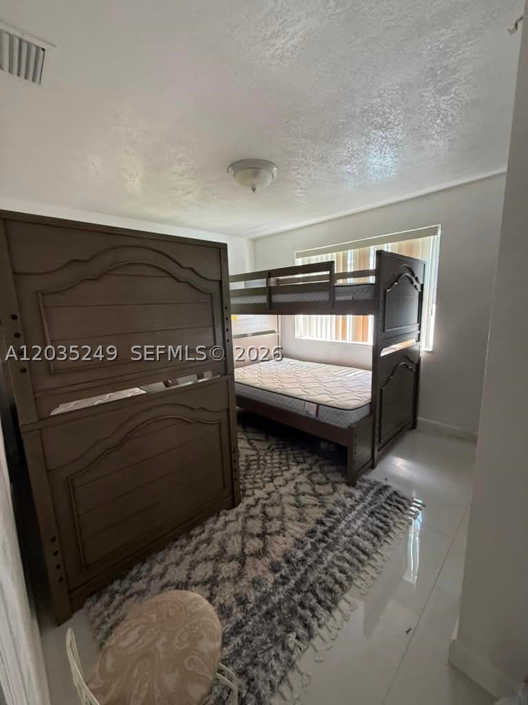 BILTMORE SUB - Residential Lease