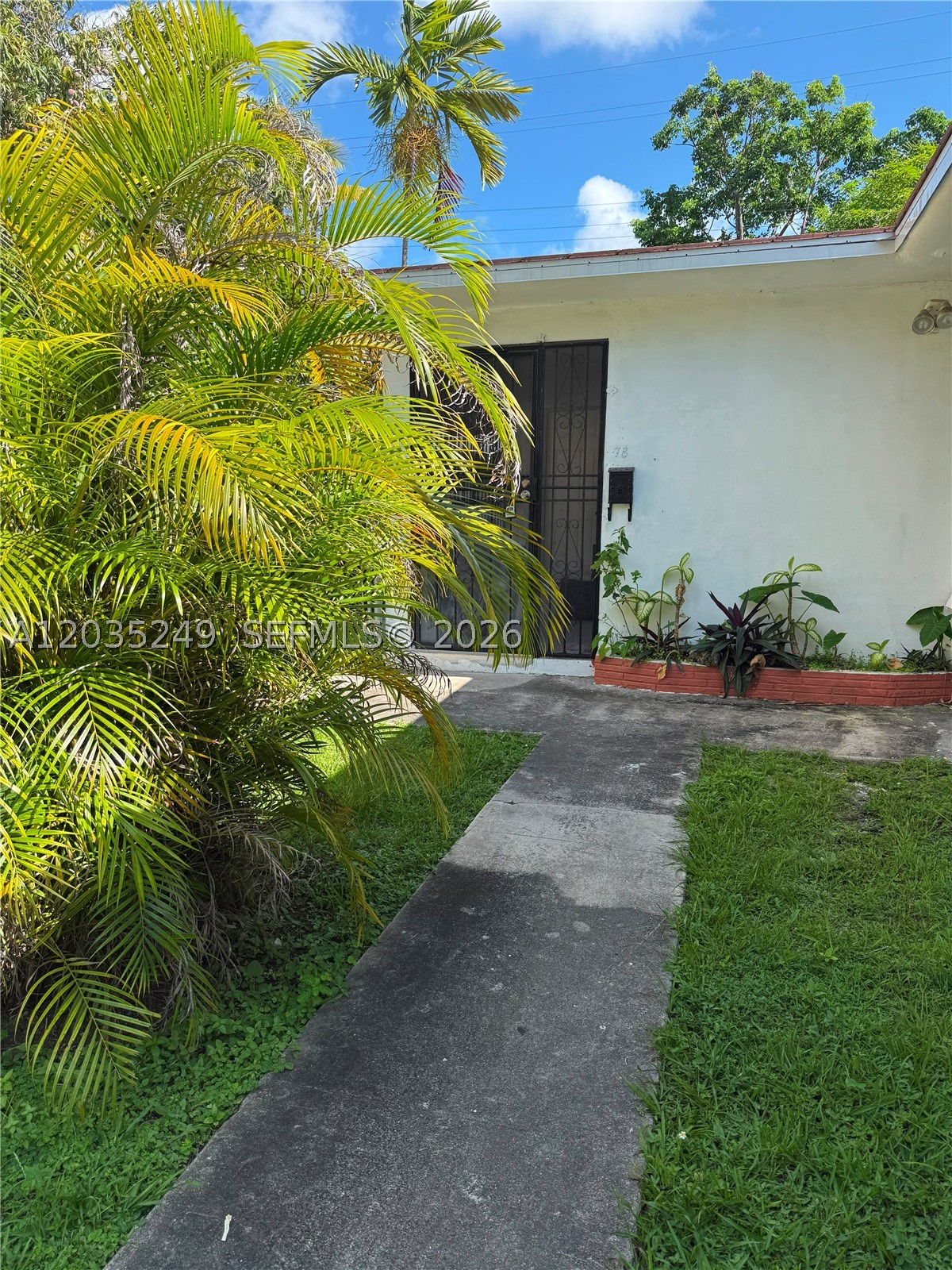 BILTMORE SUB - Residential Lease