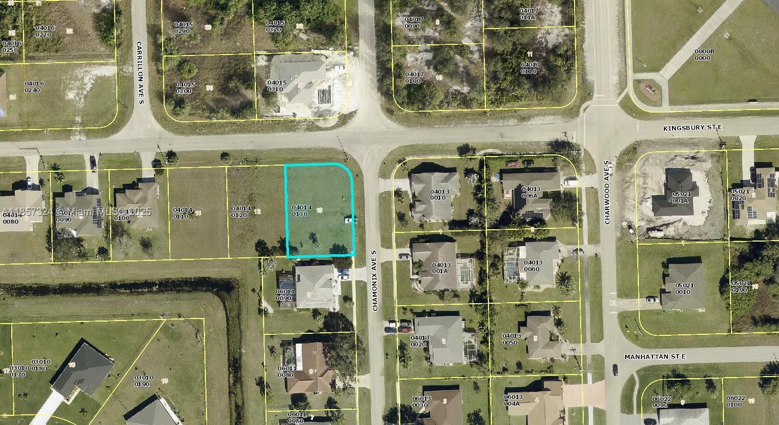 Prime corner lot in a beautiful established neighborhood!  This stunning corner lot offers an incredible opportunity to build your dream home in a well established and highly desirable neighborhood.  The land is fully cleared, with no trees, providing a blank slate for your vision.  Proximity to a nearby school, shopping and medical, making it an ideal location for families.  Adjacent property has city water and sewer. Don't miss out on this rare chance to secure a beautiful lot in a thriving community!!