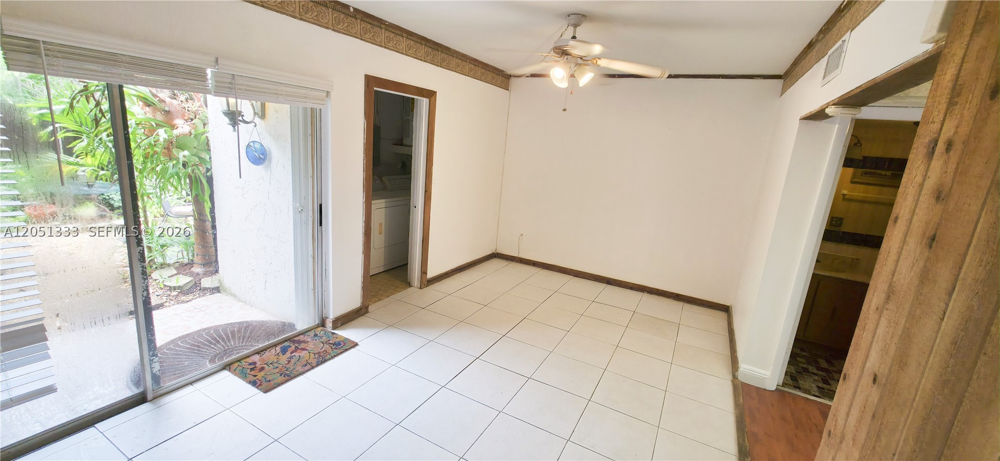 WOODLANDS TOWNHOUSE CONDO - Residential