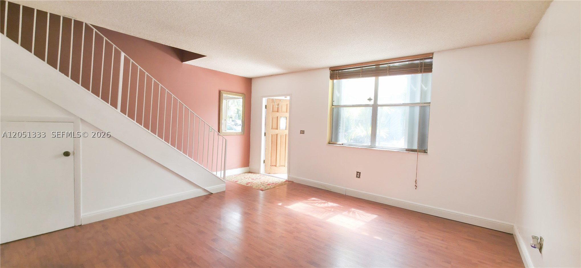 WOODLANDS TOWNHOUSE CONDO - Residential
