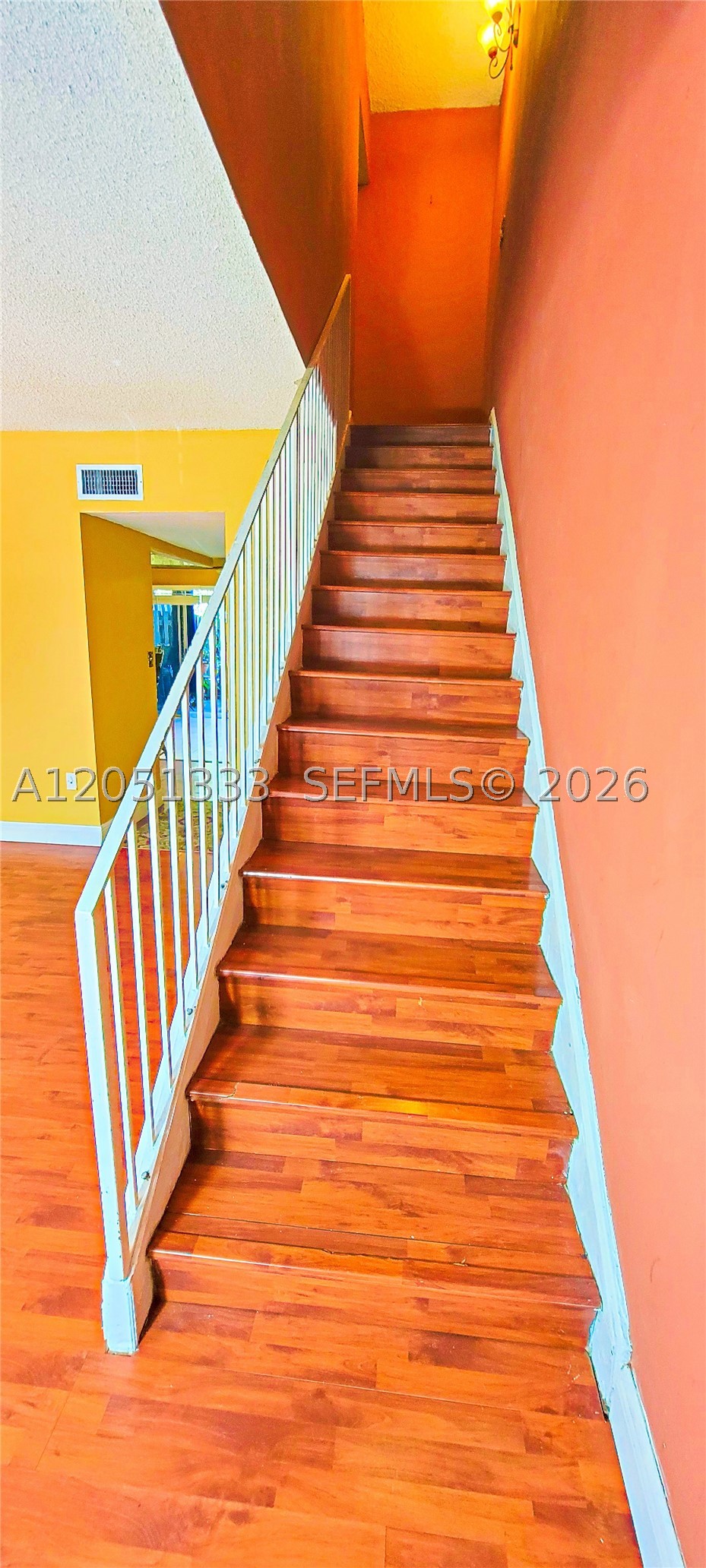 WOODLANDS TOWNHOUSE CONDO - Residential