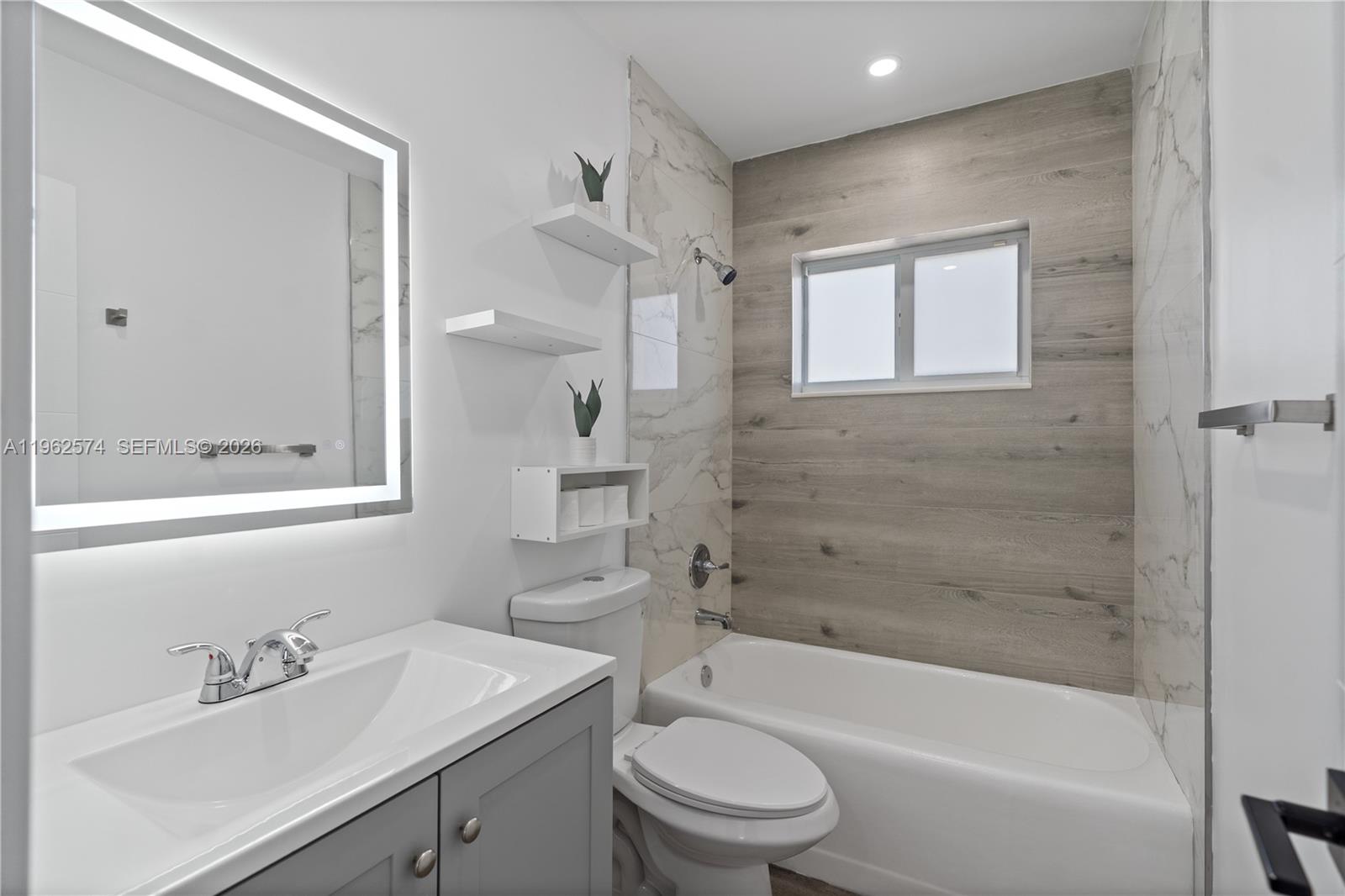 STONEYBROOK ESTATES - Residential