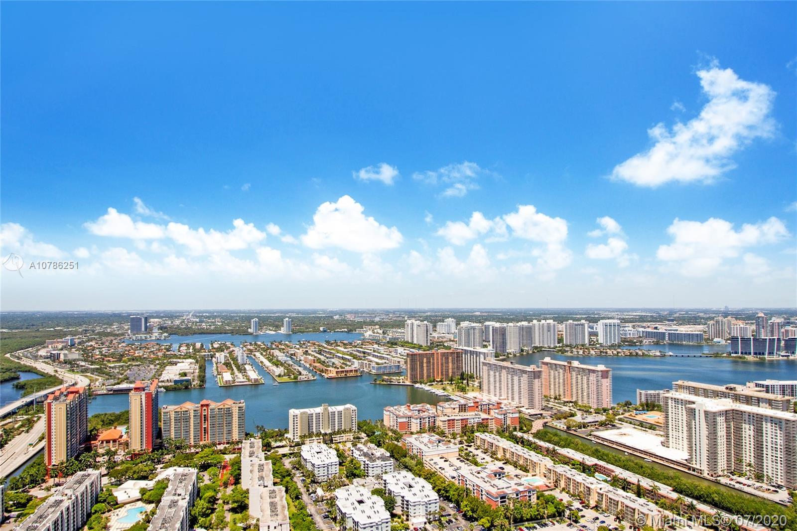 JADE SIGNATURE CONDO - Residential