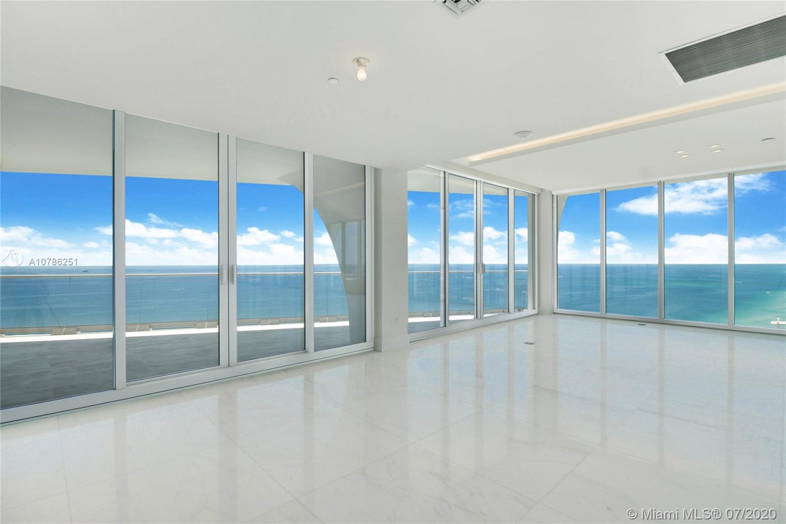 JADE SIGNATURE CONDO - Residential
