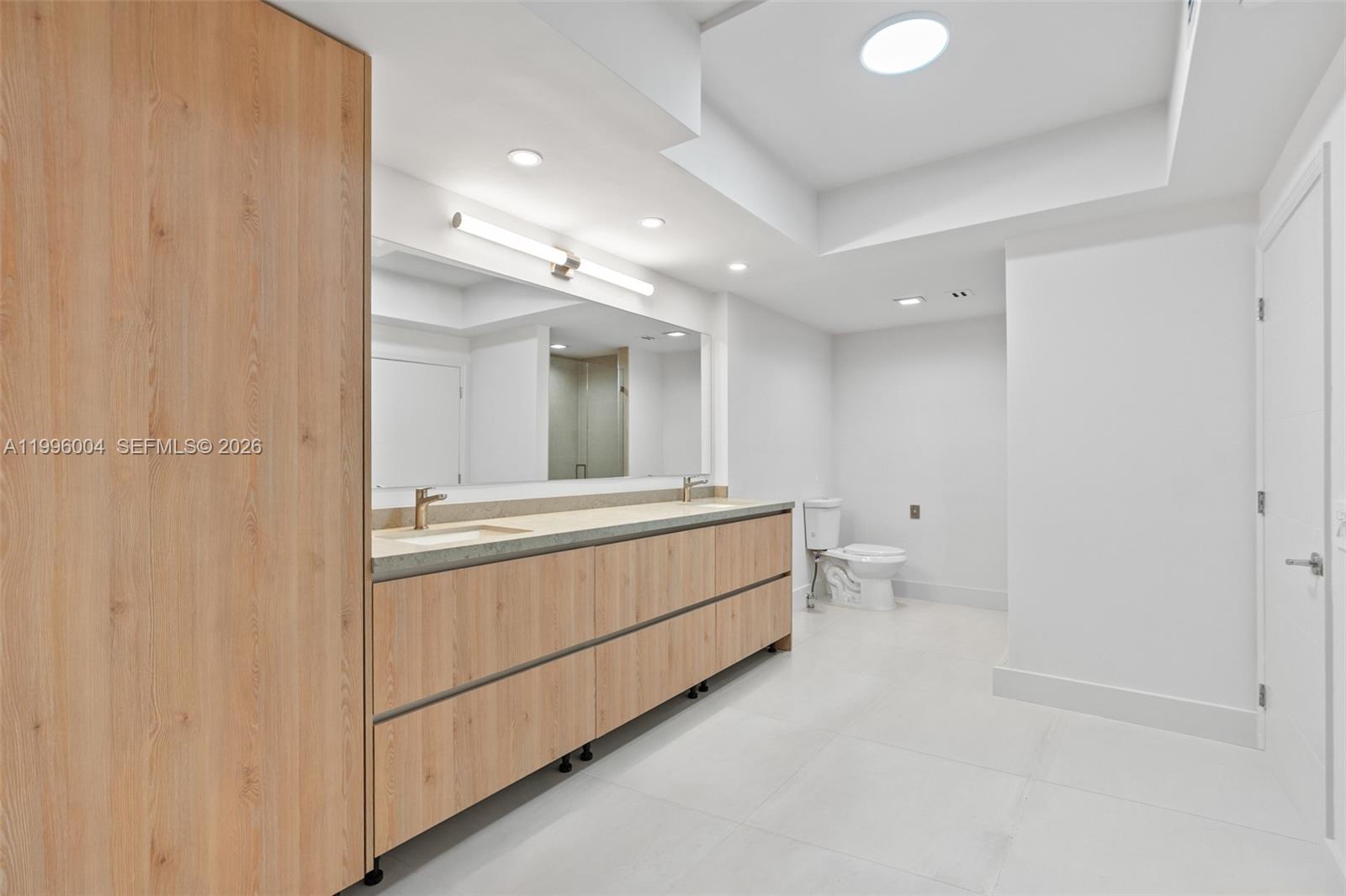 ATLANTIC II AT THE POINT - Residential