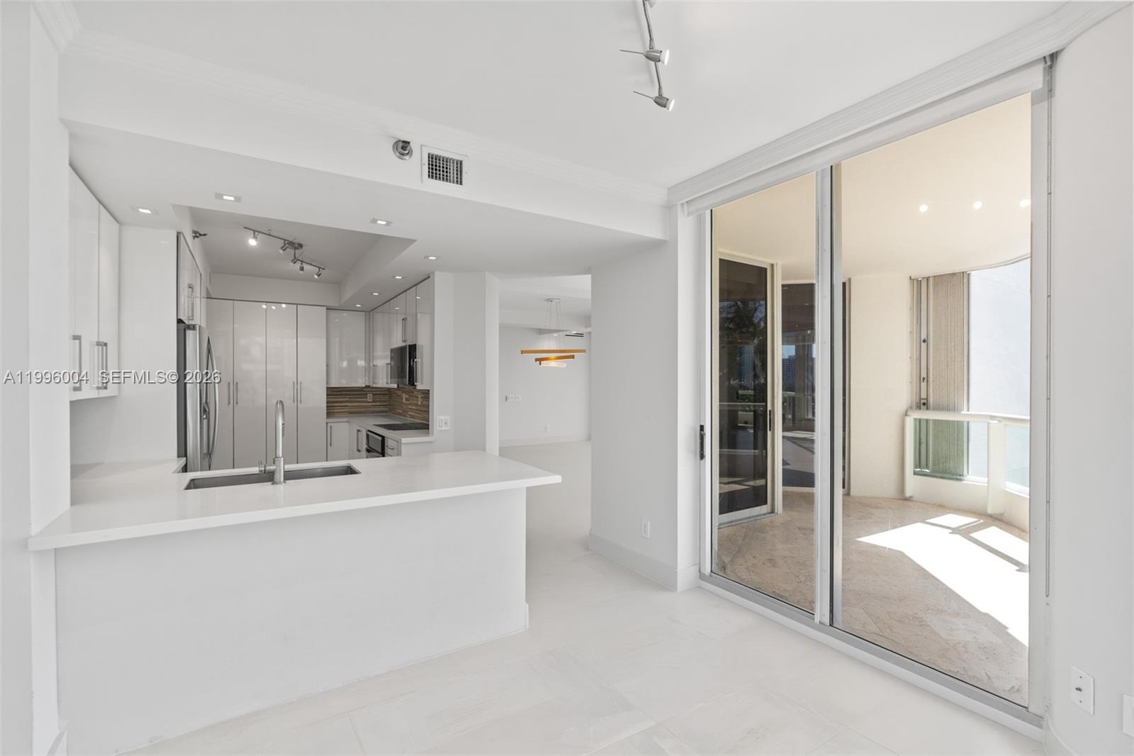 ATLANTIC II AT THE POINT - Residential