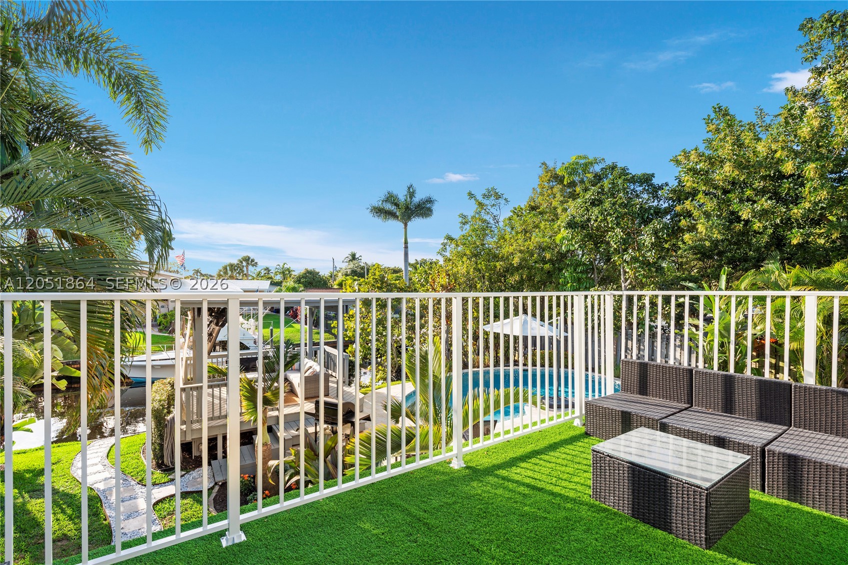 LAUDERDALE ISLES NO 2-BLK - Residential Lease