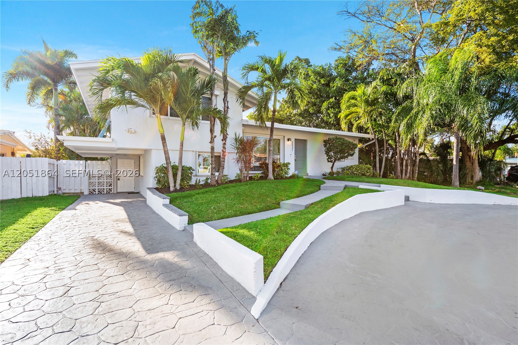 LAUDERDALE ISLES NO 2-BLK - Residential Lease
