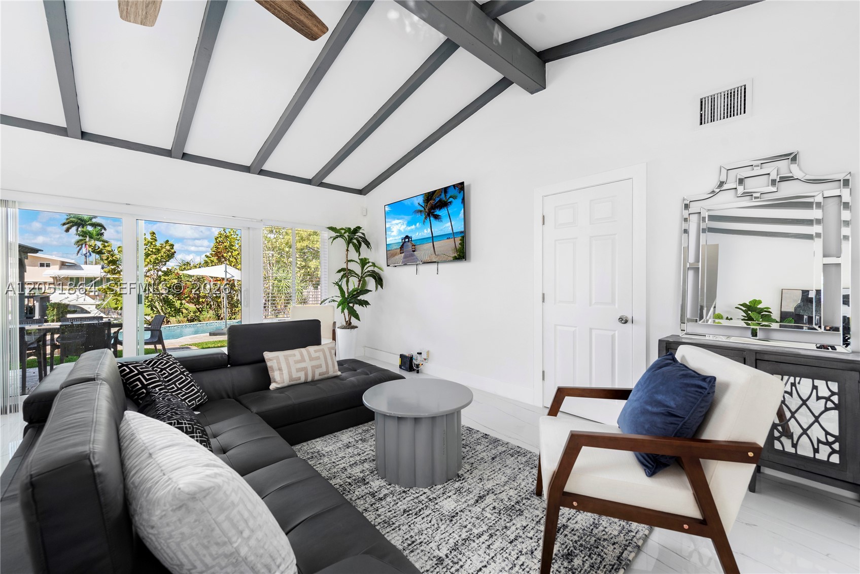 LAUDERDALE ISLES NO 2-BLK - Residential Lease
