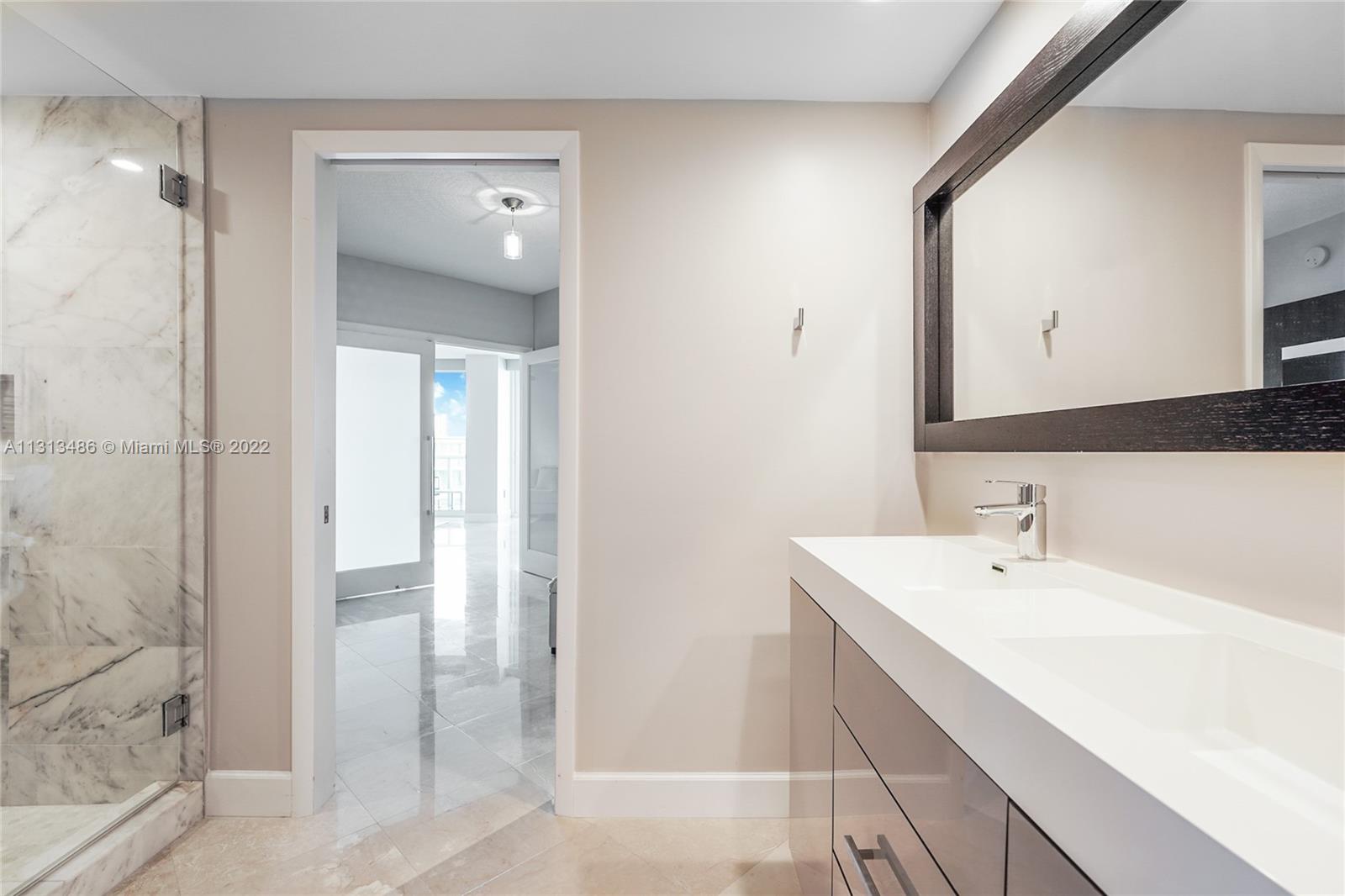 THE GRAND VENETIAN CONDO - Residential