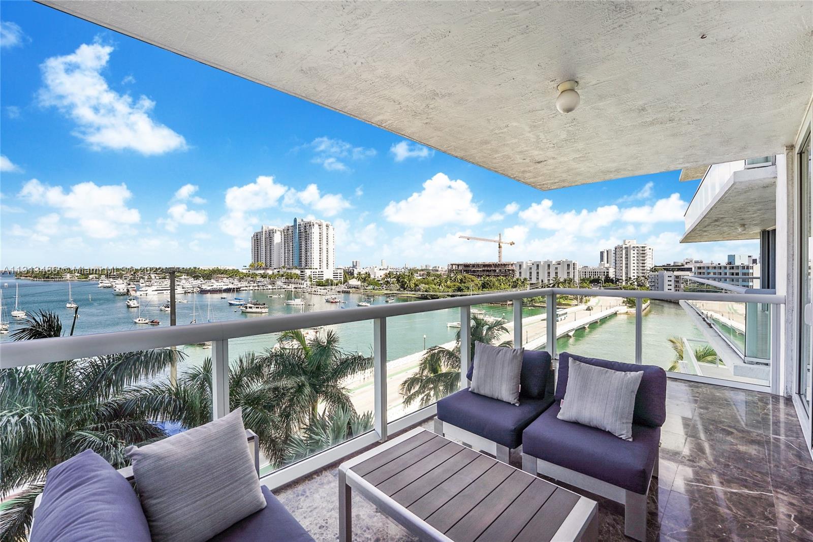 THE GRAND VENETIAN CONDO - Residential