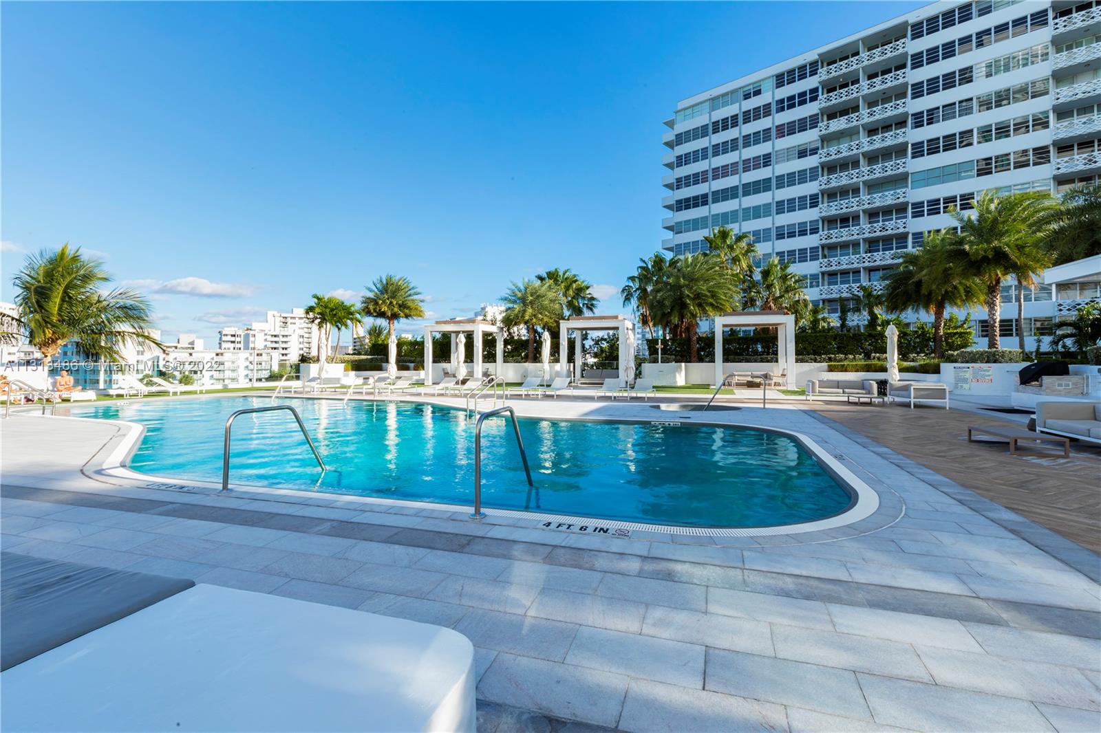THE GRAND VENETIAN CONDO - Residential