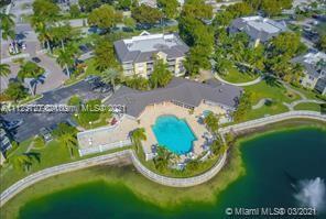 LE CLUB AT OLD CUTLER CON - Residential Lease