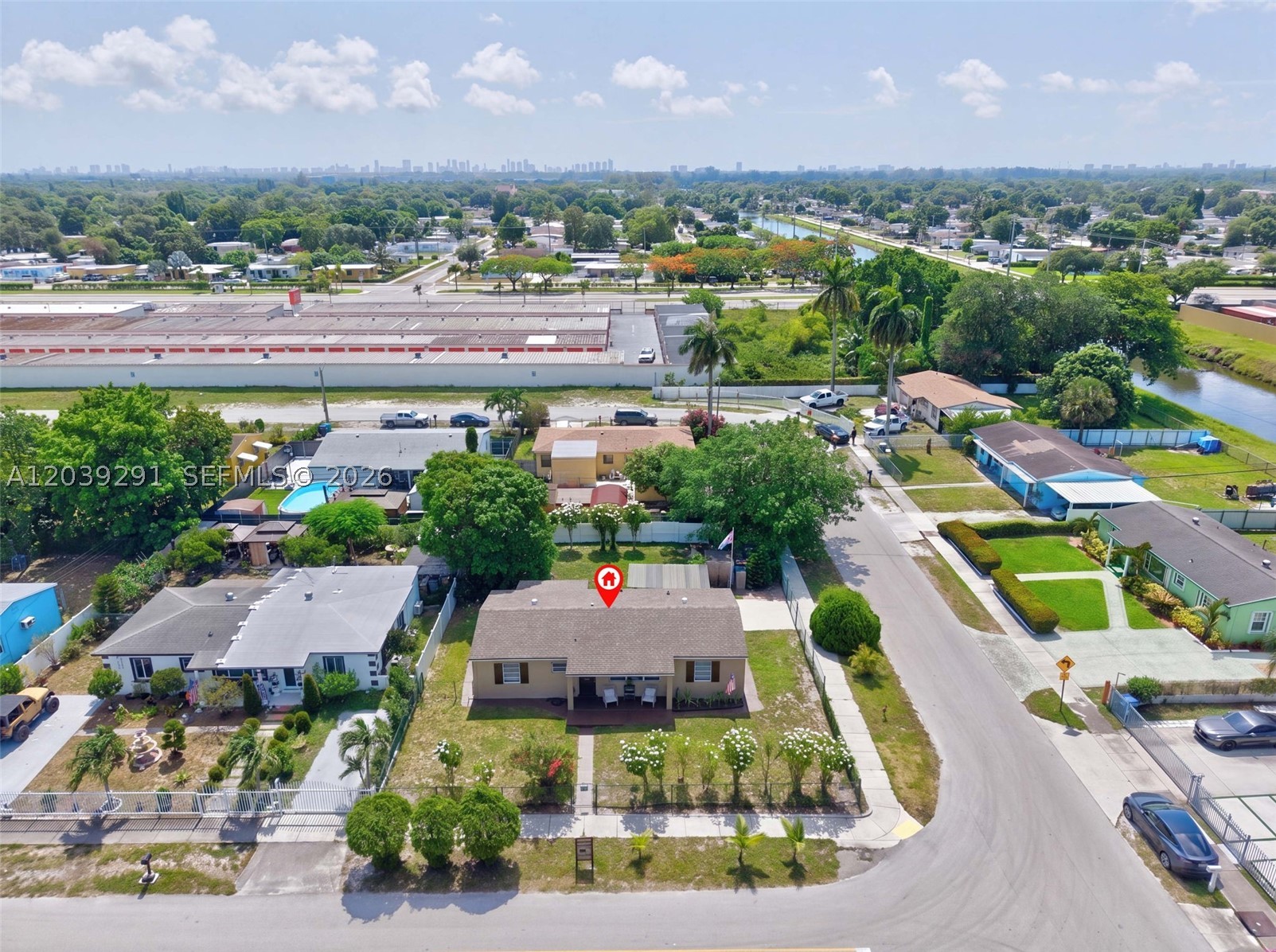 GOLDEN HIGHLANDS EST - Residential
