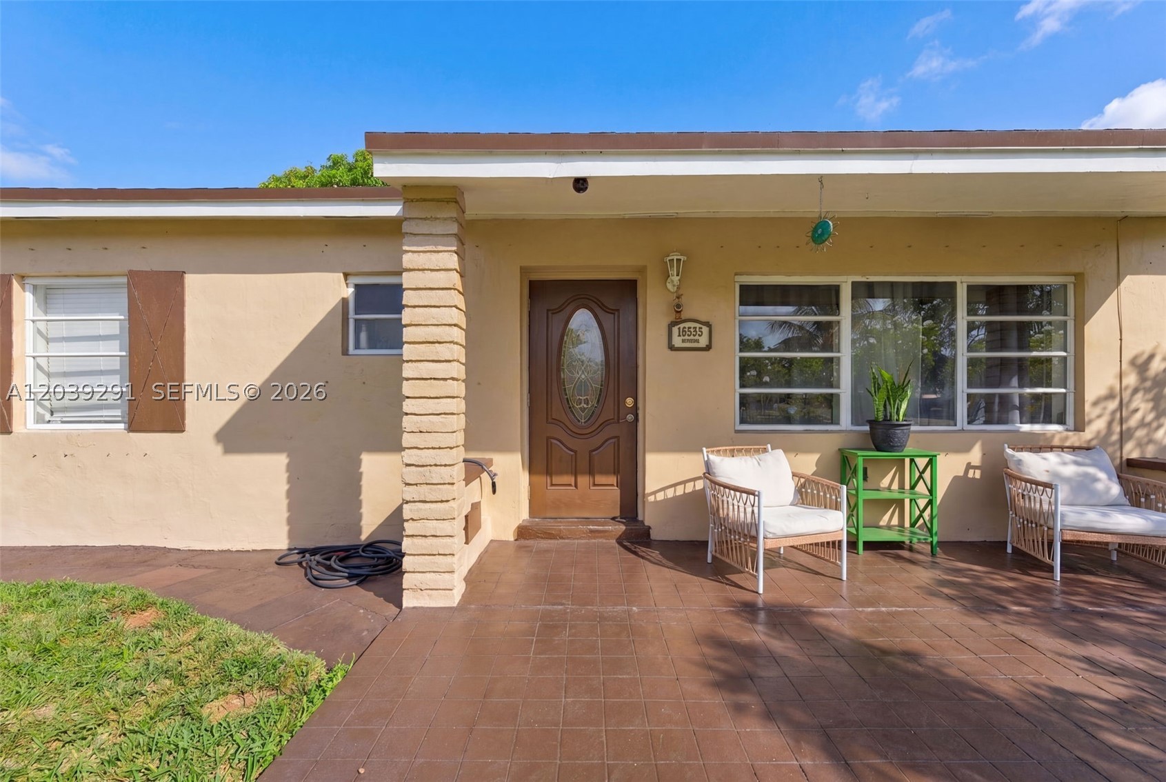 GOLDEN HIGHLANDS EST - Residential
