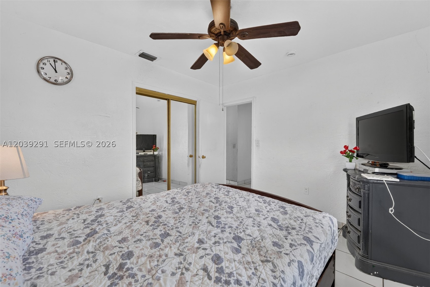 GOLDEN HIGHLANDS EST - Residential