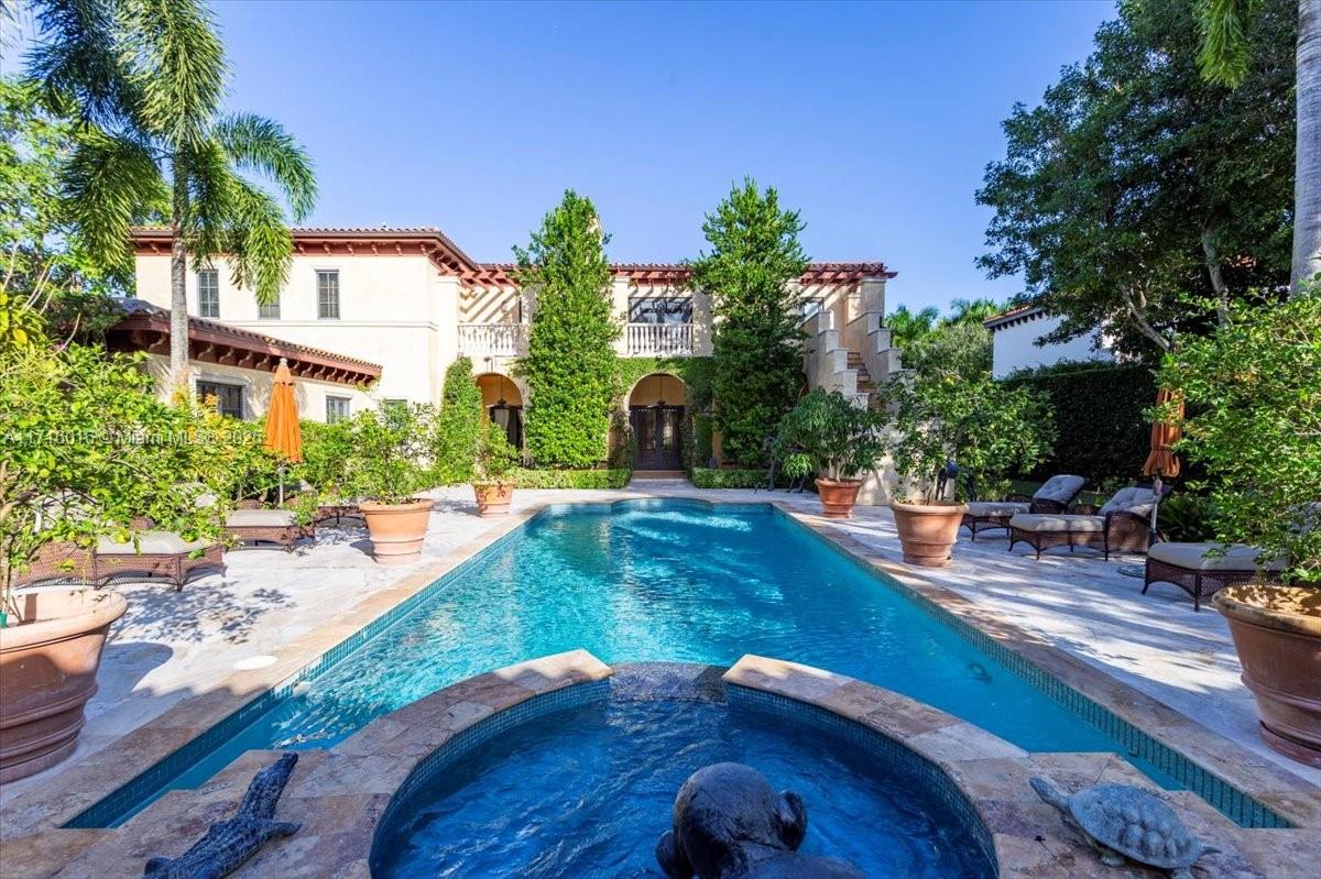 MARTIN SUBURBAN ACRES - Residential