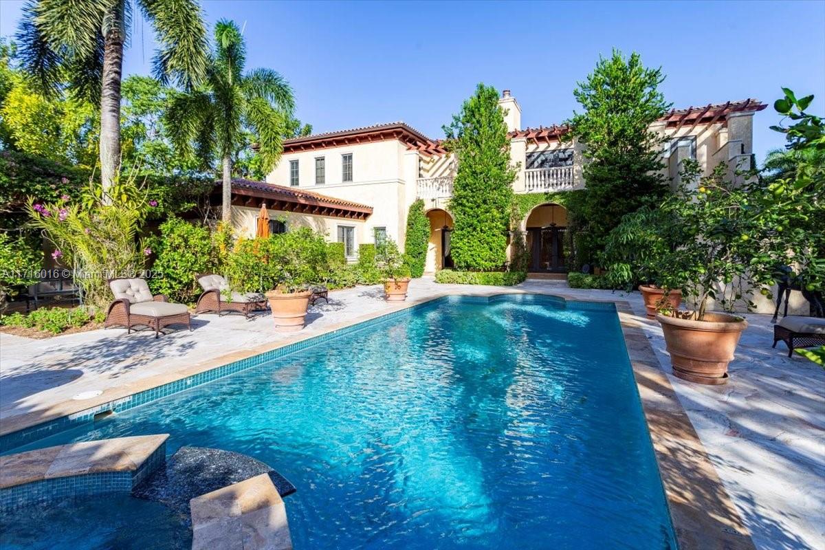 MARTIN SUBURBAN ACRES - Residential