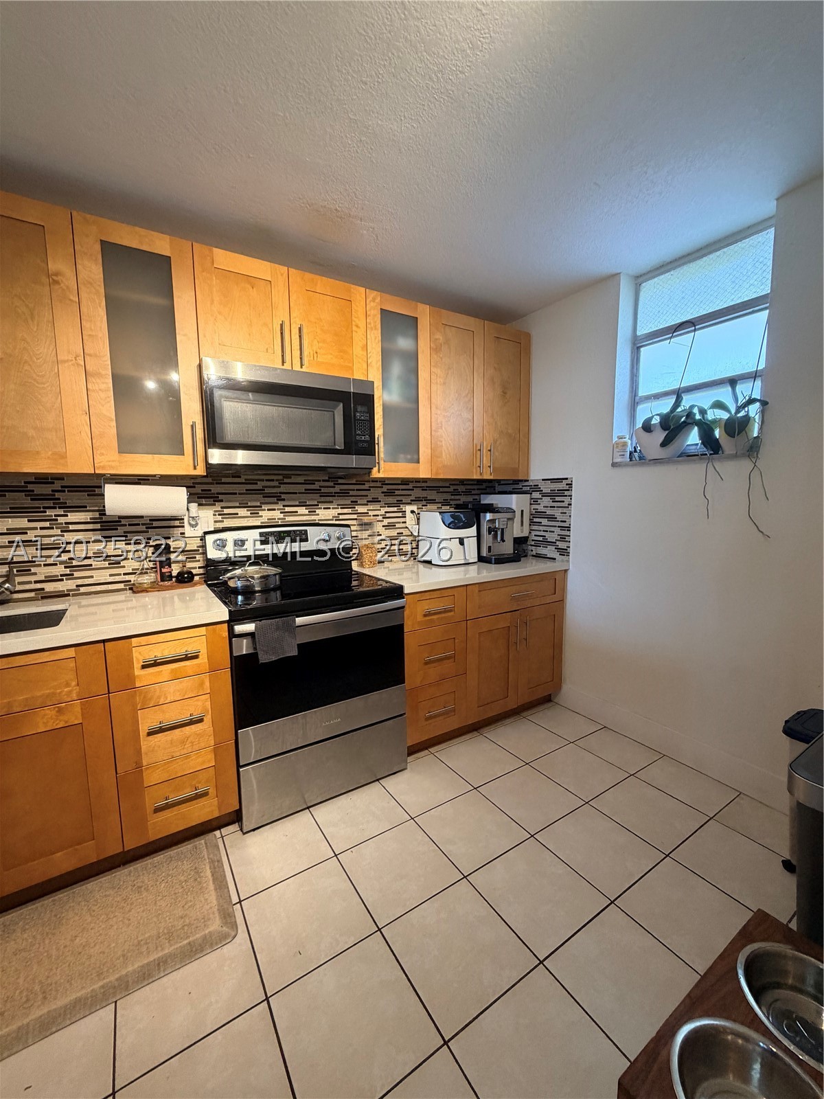 ISLAND SHORES CONDO - Residential Lease