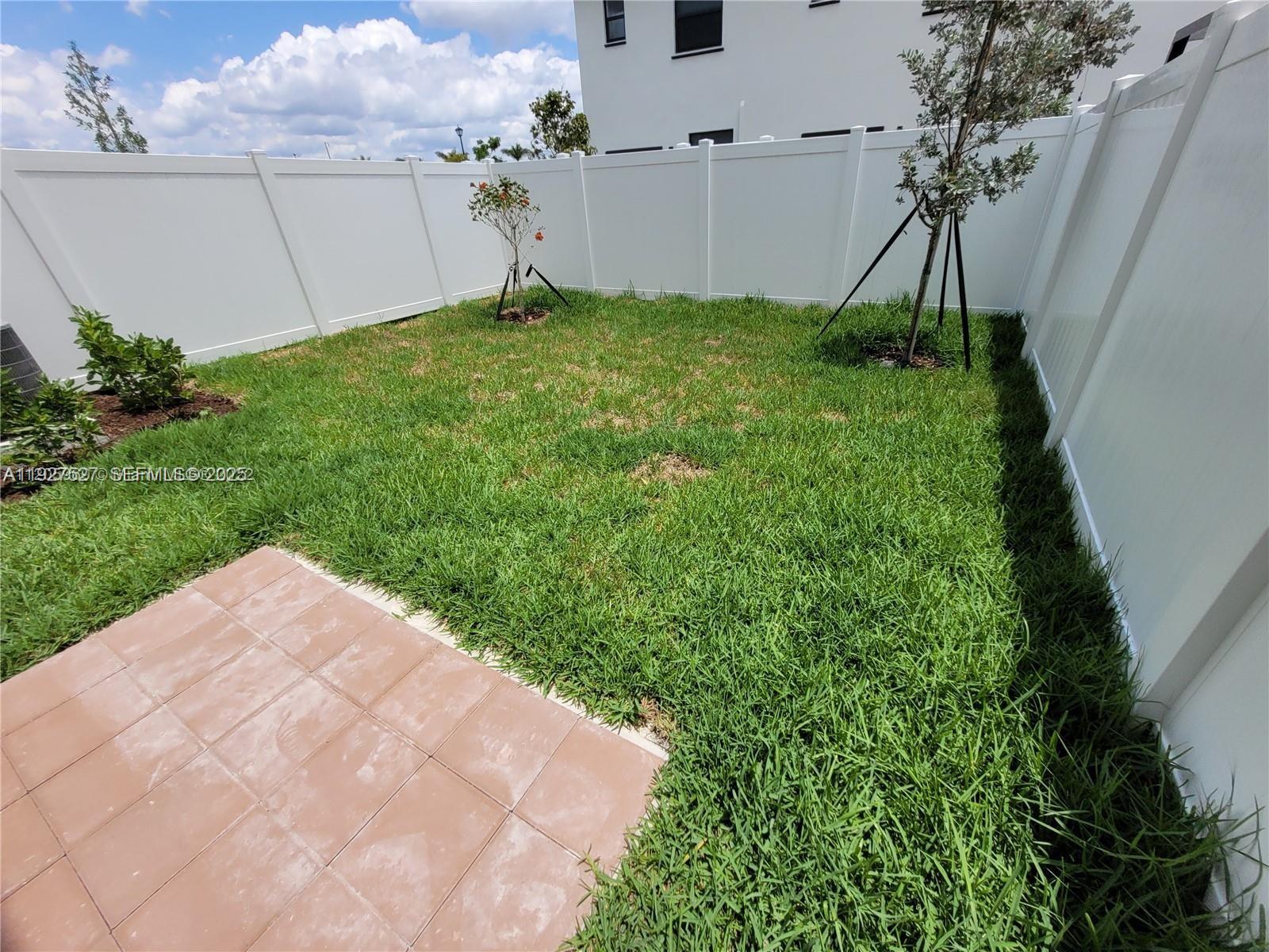 AQUABELLA NORTH REPLAT - Residential